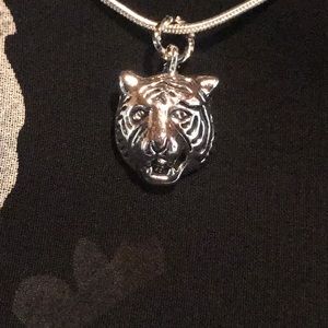 New 3D Tiger 🐯 Necklace & Sterling Silver Chsin